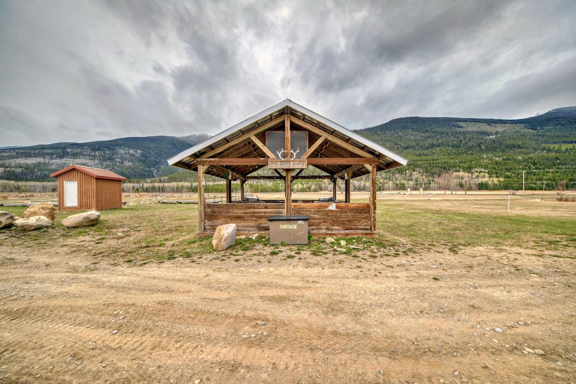 Terracana Ranch Resort Tête Jaune Zewnętrze zdjęcie